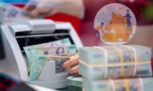 Lãi suất tiền gửi tăng, có nên tất toán sổ tiết kiệm trước hạn?
