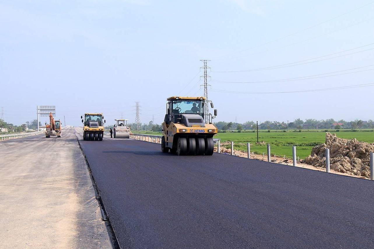 Hà Tĩnh vươn nhóm dẫn đầu giải ngân đầu tư công, đạt hơn 51% kế hoạch