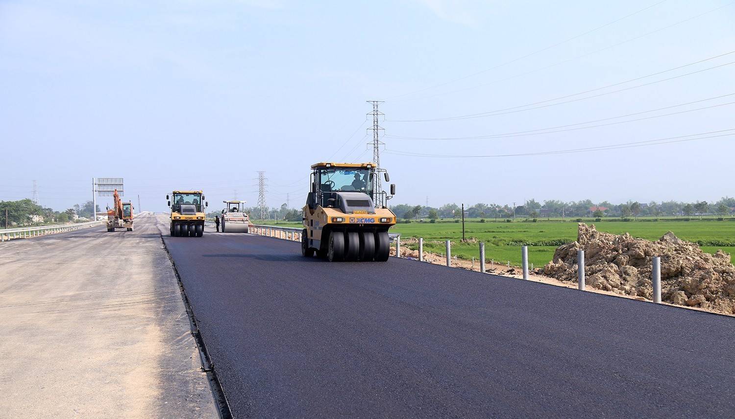 Hà Tĩnh vươn nhóm dẫn đầu giải ngân đầu tư công, đạt hơn 51% kế hoạch
