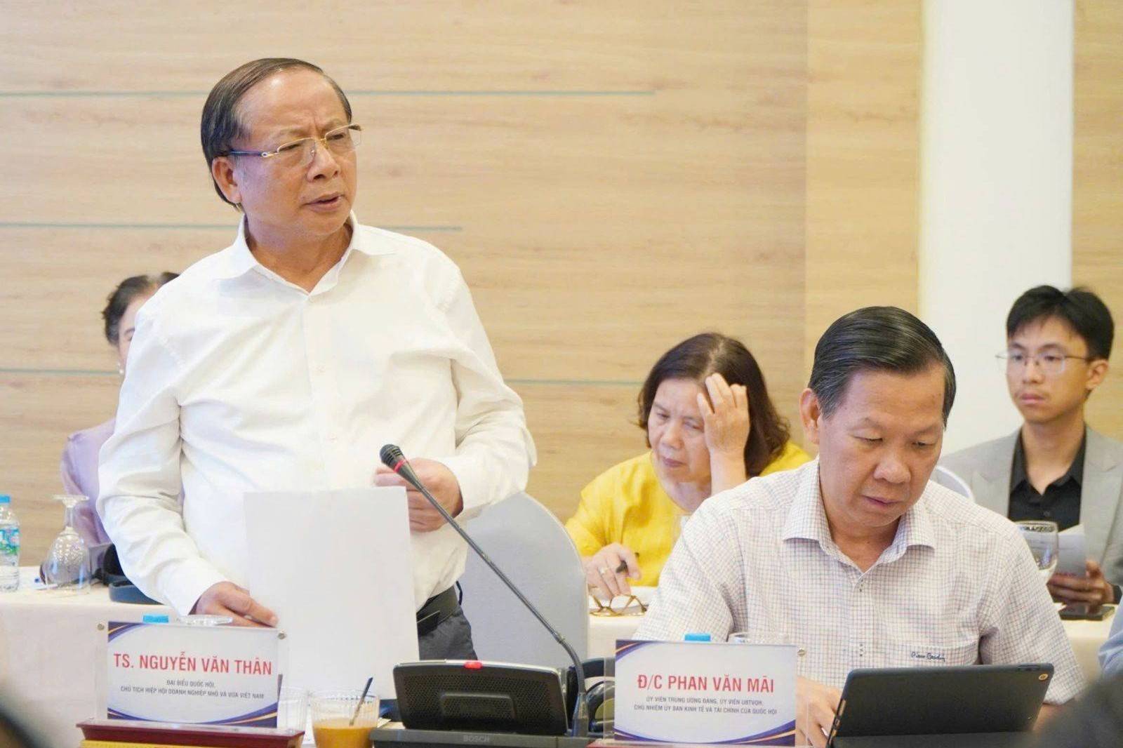 Hiệp hội Doanh nghiệp nhỏ và vừa Việt Nam kiến nghị đổi tên Luật, mở rộng đối tượng thụ hưởng để thúc đẩy khu vực kinh tế tư nhân