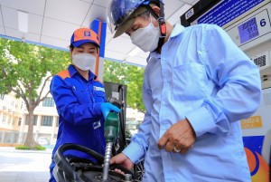 Dự thảo Nghị định kinh doanh xăng dầu đề xuất nhiều thay đổi về điều hành giá và quản lý thị trường