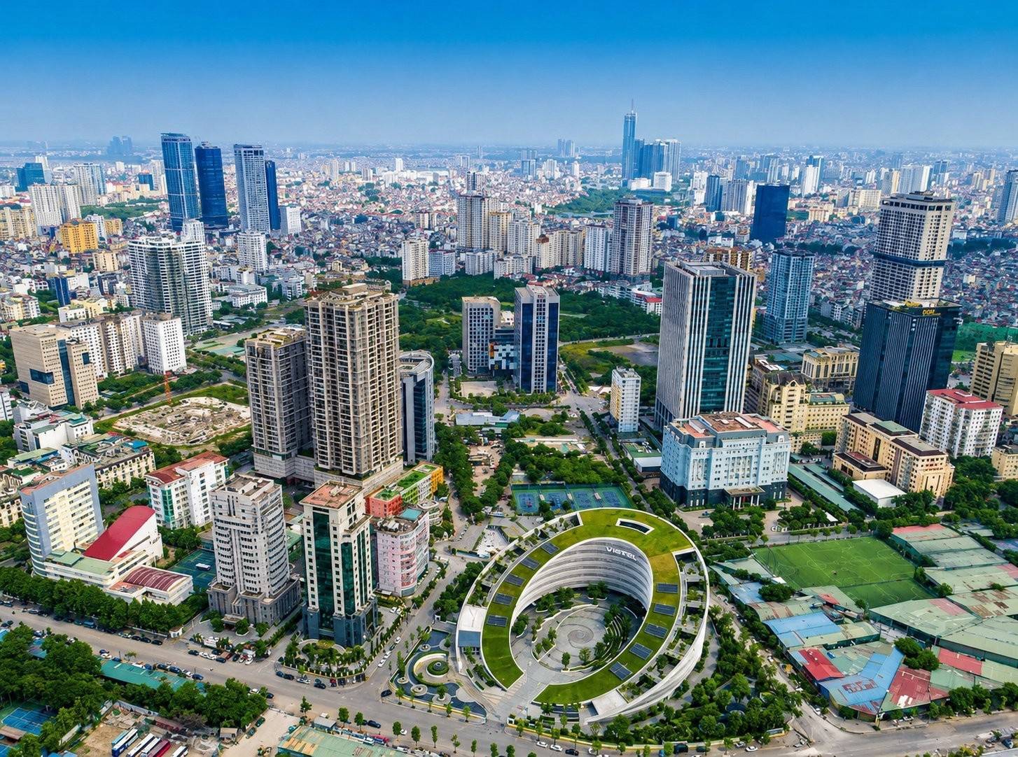 Đề xuất trao thêm quyền xây dựng thể chế cho đô thị đặc biệt