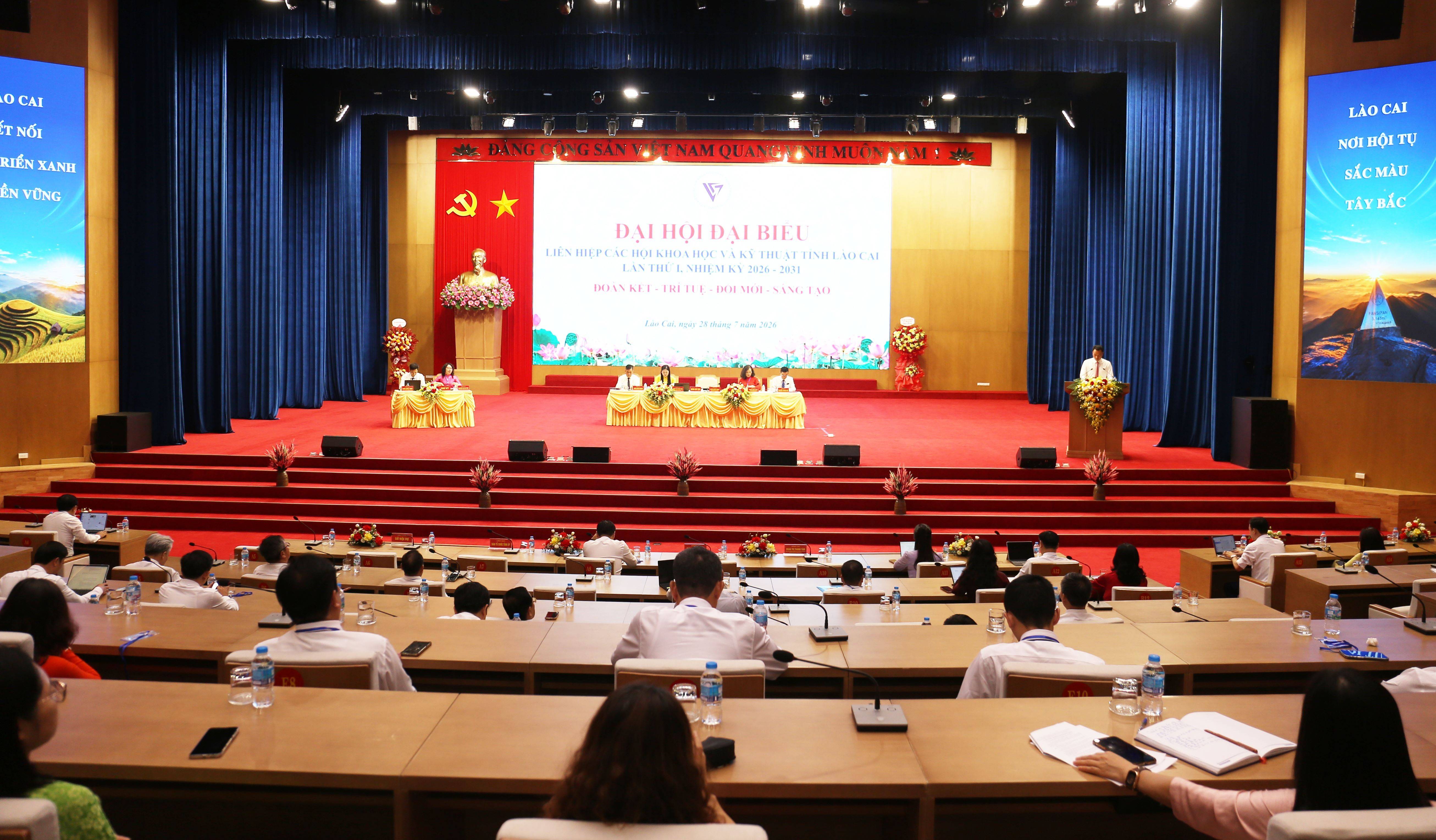 Lào Cai chuyển động với ba động lực chiến lược: Doanh nghiệp - Khoa học công nghệ - Đổi mới sáng tạo