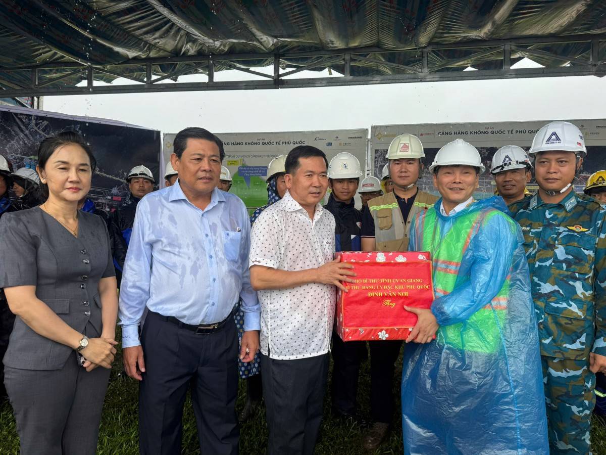 Cảng hàng không quốc tế Phú Quốc: Đường cất hạ cánh số 2 bắt đầu khai thác phục vụ APEC