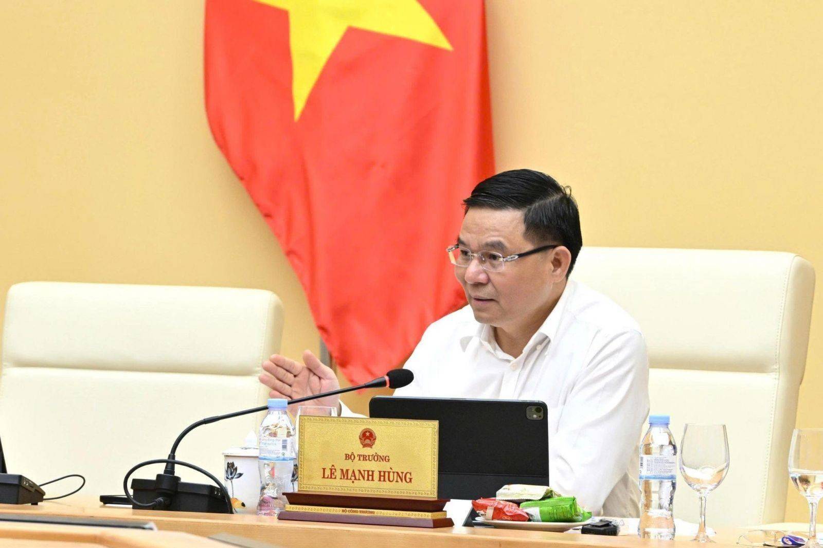 Bộ trưởng Bộ Công Thương Lê Mạnh Hùng làm Trưởng Ban Chỉ đạo các Hội chợ Quốc gia