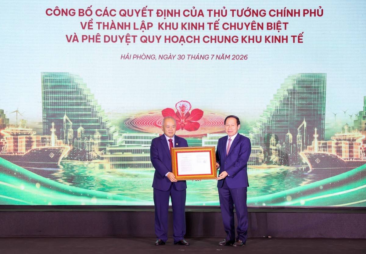Bài 11: Xây hệ sinh thái doanh nghiệp từ một lần sửa luật