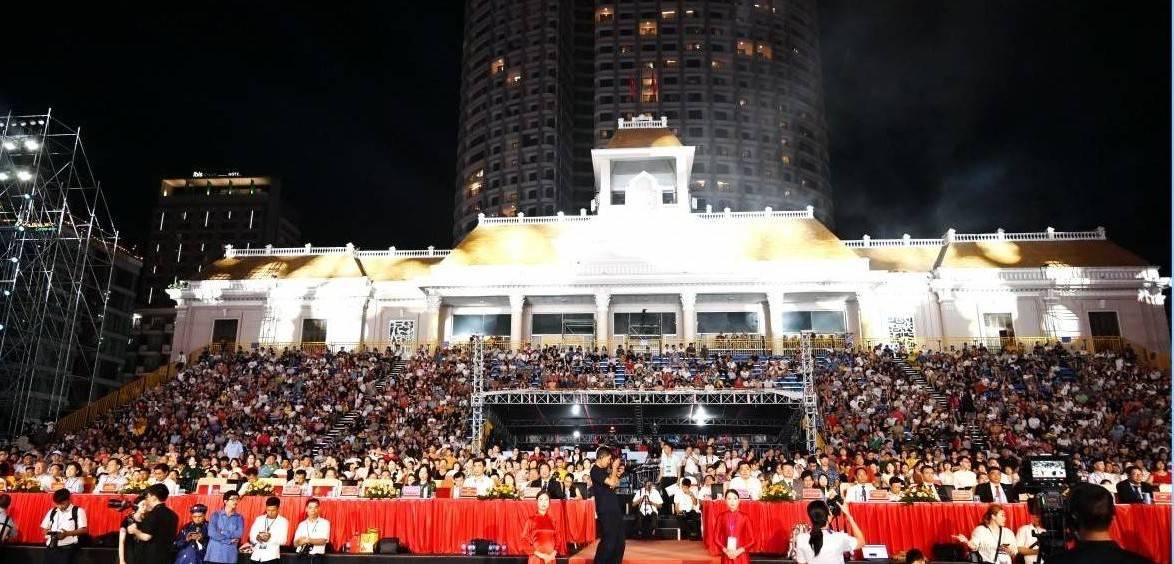 Khánh Hòa: Đón gần 3,1 triệu lượt khách với doanh thu từ du lịch đạt gần 9.600 tỷ đồng