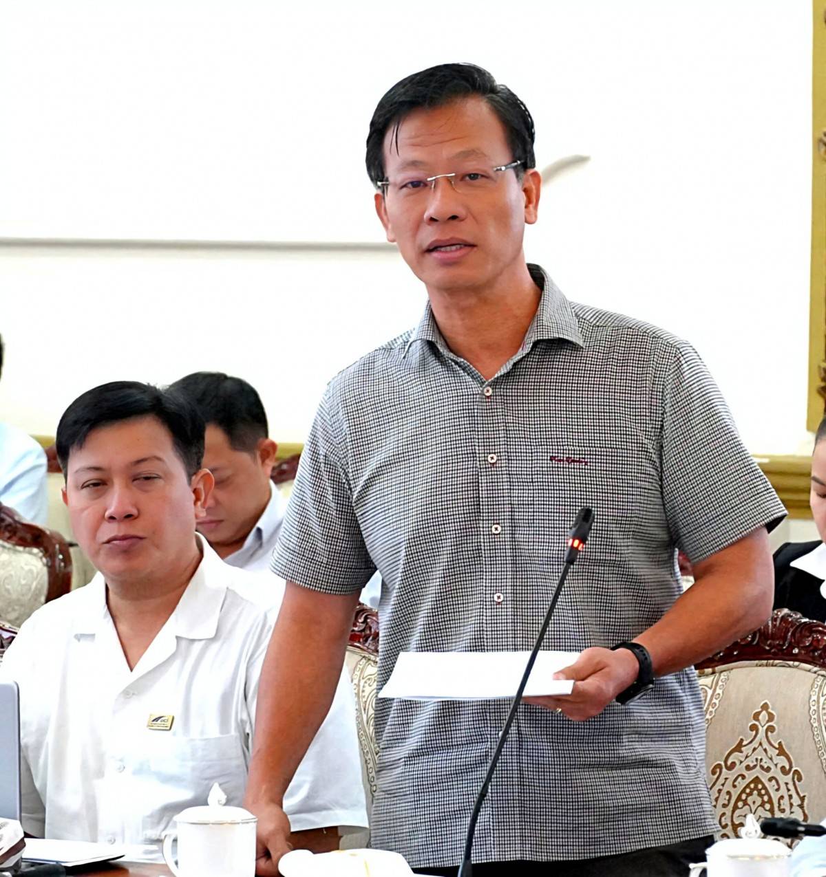 Lãnh đạo BQL dự án báo cáo Đề án chỉnh trang đô thị tại TP Hồ Chí Minh
