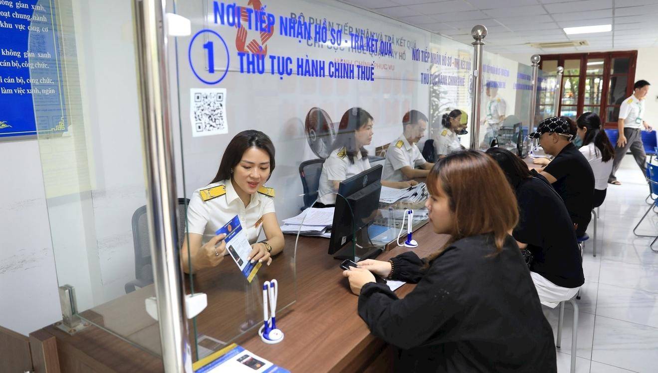 Những con số biết nói từ thu ngân sách Hà Nội sau 7 tháng đầu năm