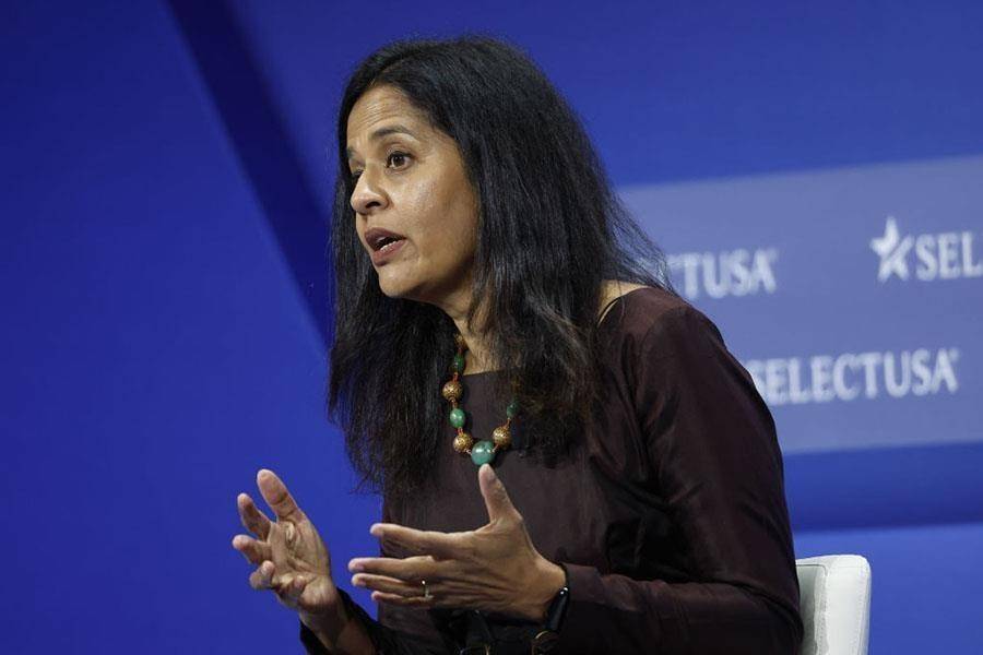 Revathi Advaithi: Cô gái Ấn Độ đến Mỹ với 200 đô la, xây sự nghiệp từ kỹ sư nhà máy và trở thành tỷ phú