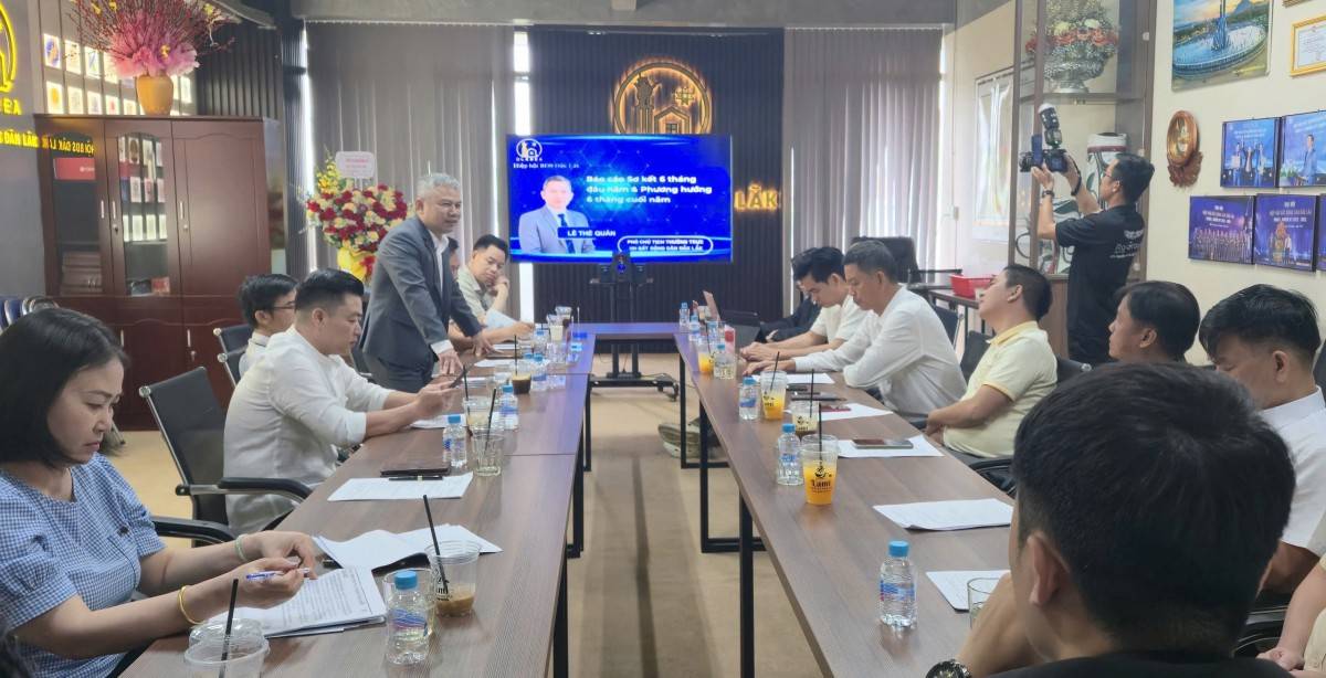  Ban chấp hành Hiệp hội BĐS Đắk Lắk đánh giá tình hình hoạt động 6 tháng đầu năm 2026.