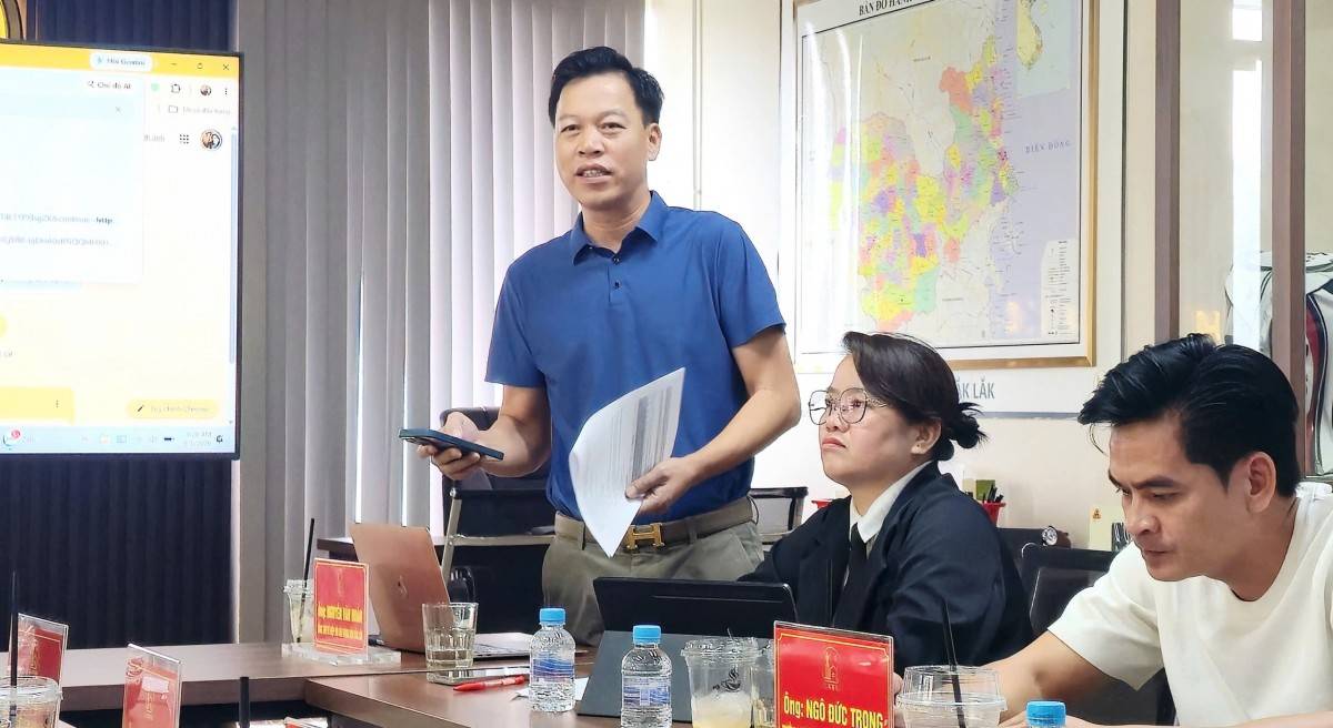 Ông Nguyễn Văn Huấn - Tổng Thư ký Hiệp hội BĐS Đắk Lắk góp ý kiến vào phương hướng của Hiêp hội 6 tháng cuối năm 2026.