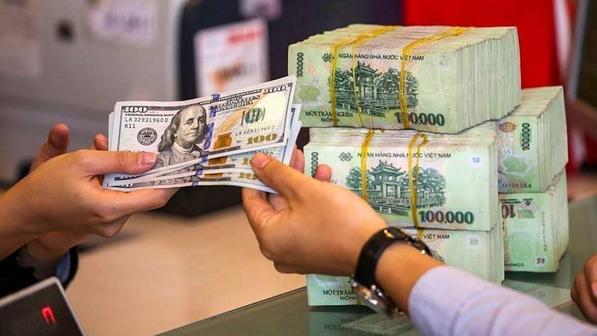 Chi phí vốn chưa hạ, doanh nghiệp Việt đối mặt thêm áp lực khi Fed giữ lãi suất