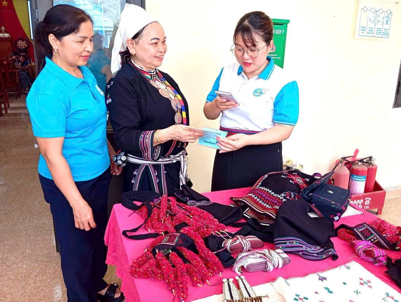 Từ chuyển đổi số đến tạo sinh kế: Tuyên Quang mở rộng không gian phát triển kinh tế số vùng cao