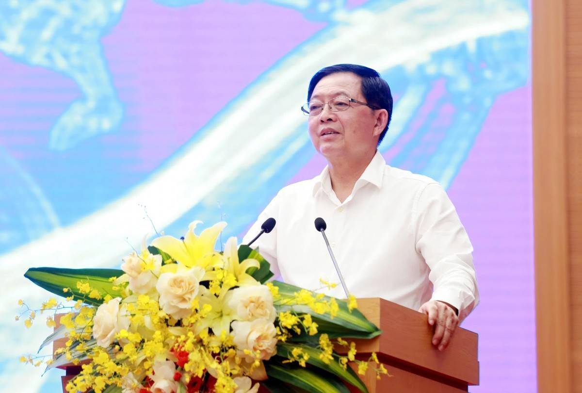 Phó Thủ tướng Hồ Quốc Dũng: Phú Thọ phải vươn lên thành trung tâm công nghệ và đổi mới