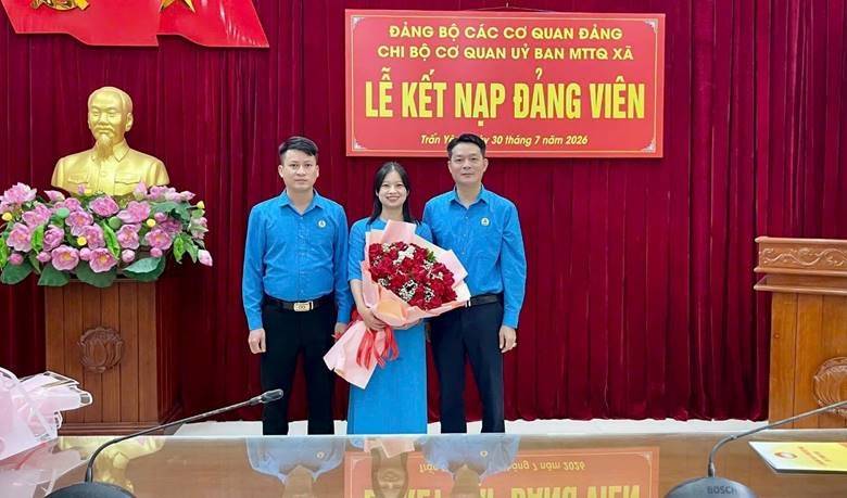 Đoàn viên ưu tú được kết nạp vào Đảng là kết quả của công tác phát hiện, bồi dưỡng và giới thiệu đoàn viên ưu tú của tổ chức Công đoàn tỉnh Lào Cai.