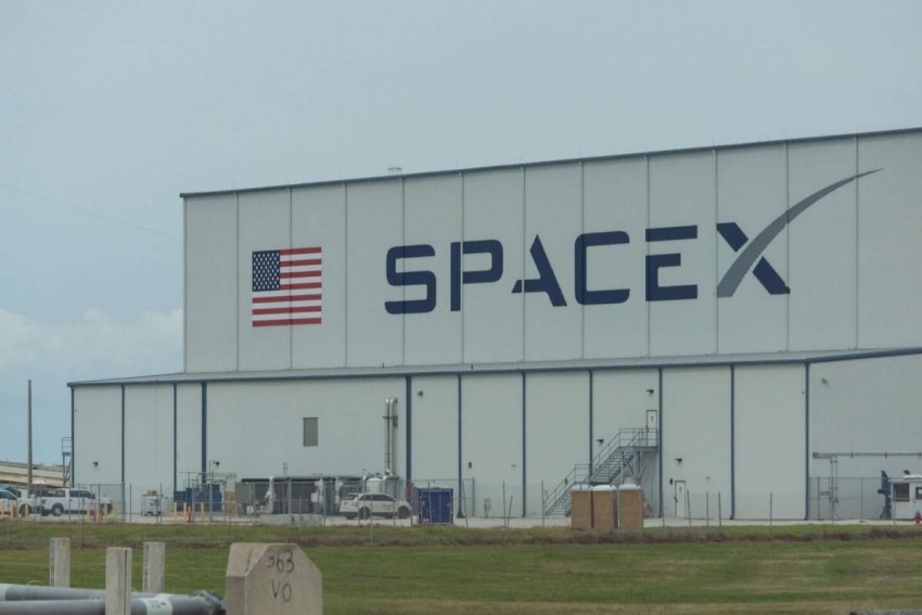 SpaceX tăng tốc với Starlink và AI, nhưng áp lực đầu tư còn lớn