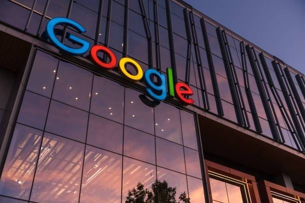 Phố Wall sốt ruột với khoản nợ AI 15 tỷ USD do Google hậu thuẫn