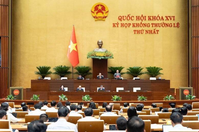 ĐBQH đề xuất hoàn thiện hạ tầng số, rút ngắn thời gian kiểm tra sau thông quan