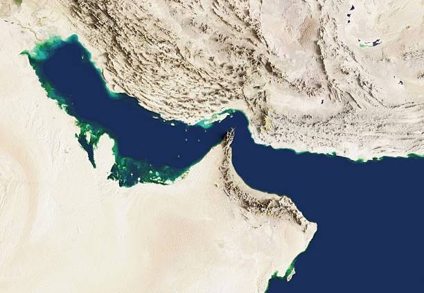 Iran có thể được trao quyền kiểm soát tuyến hàng hải chiến lược qua eo biển Hormuz