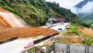Lào Cai: Mưa lớn gây thiệt hại hơn 680 triệu đồng, nhiều điểm sạt lở chia cắt giao thông
