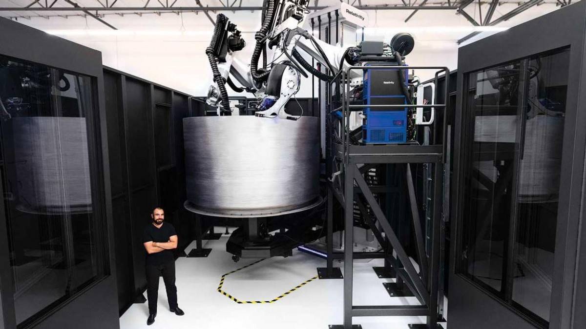 Stargate – hệ thống in kim loại 3D bằng robot do Relativity Space phát triển để sản xuất các cấu kiện tên lửa cỡ lớn.