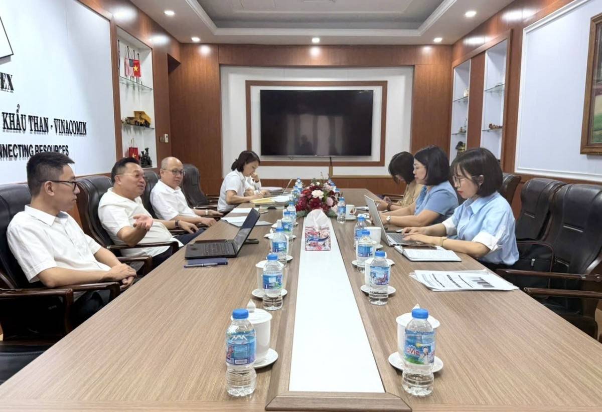 Từ đầu năm đến cuối tháng 6/2026, đơn vị đã tiếp xúc 82 doanh nghiệp và thu hút thêm 21 doanh nghiệp mới, mở 99 tờ khai với kim ngạch hơn 65 triệu USD, đóng góp khoảng 75 tỷ đồng vào ngân sách nhà nước.
