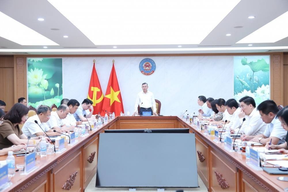 Bộ Tài chính đẩy mạnh cải cách hành chính, hoàn thiện thể chế và hỗ trợ doanh nghiệp