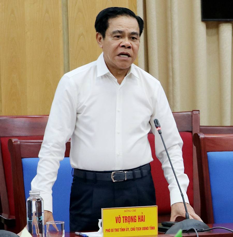 Phát biểu tại Lễ tiếp nhận hỗ trợ, thay mặt lãnh đạo tỉnh, ông Võ Trọng Hải – Chủ tịch UBND tỉnh nghệ An bày tỏ sự trân trọng, cảm ơn tấm lòng, tình cảm của tập thể cán bộ, người lao động ACV đối với công tác đền ơn đáp nghĩa trên địa bàn tỉnh. 
