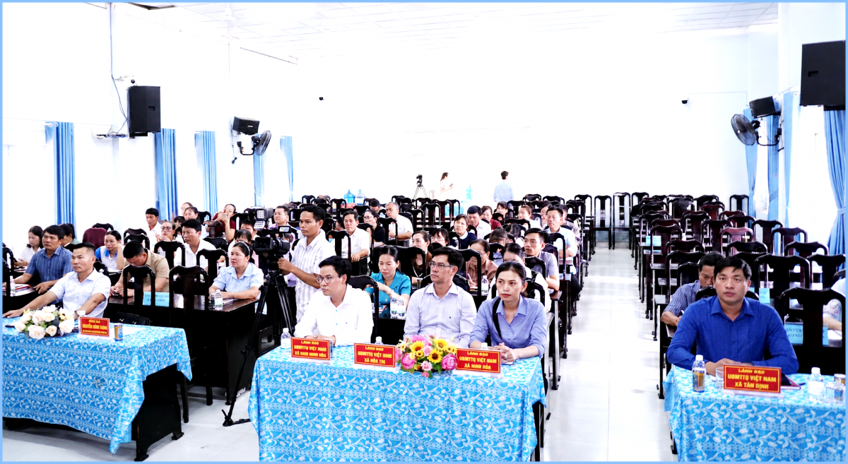 Khánh Hòa đưa thông tin đường sắt tốc độ cao về cơ sở, gần hơn với người dân vùng dự án