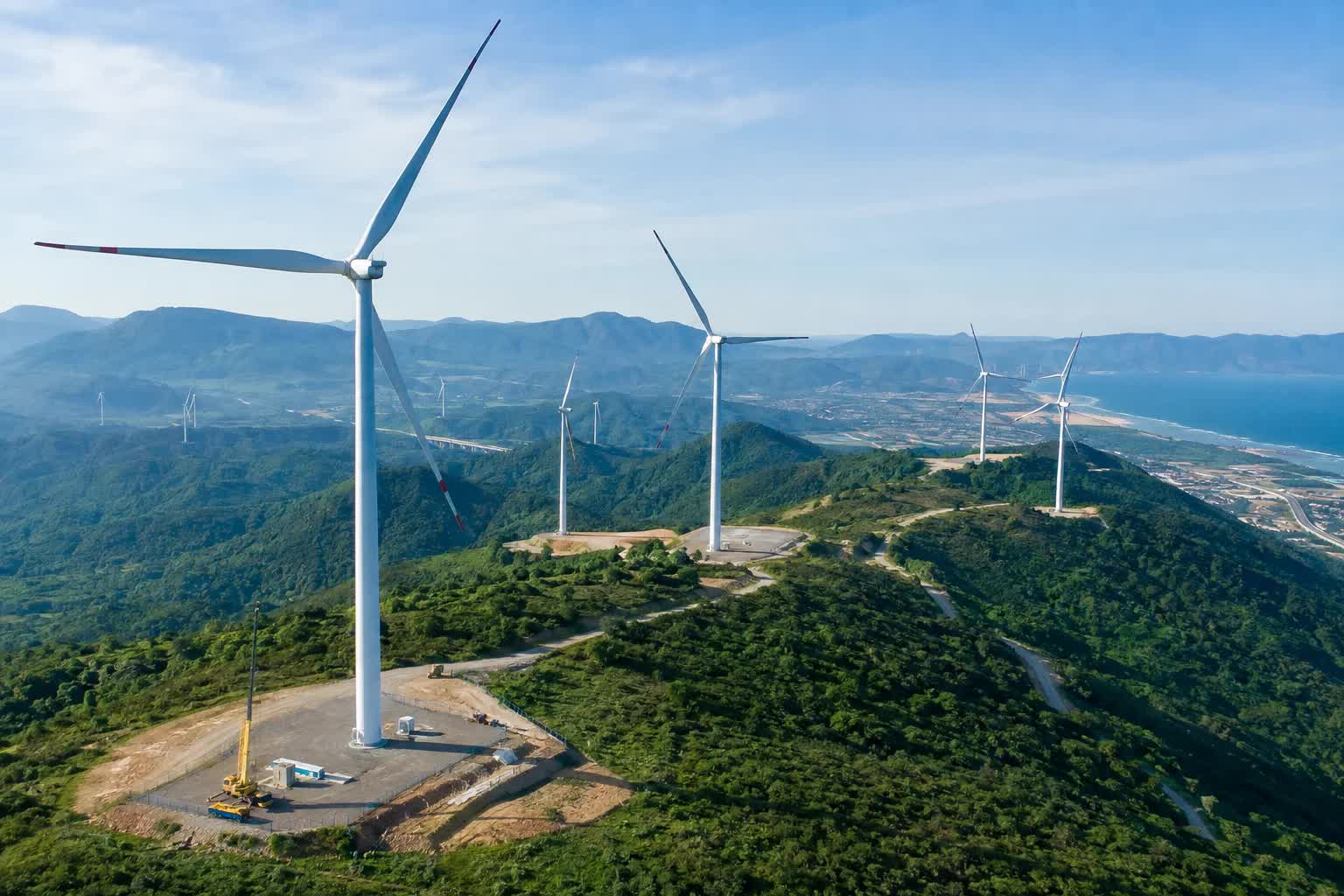 Hà Tĩnh phê duyệt 4 dự án điện gió hơn 7.800 tỷ đồng, bổ sung 225MW cho lưới điện quốc gia