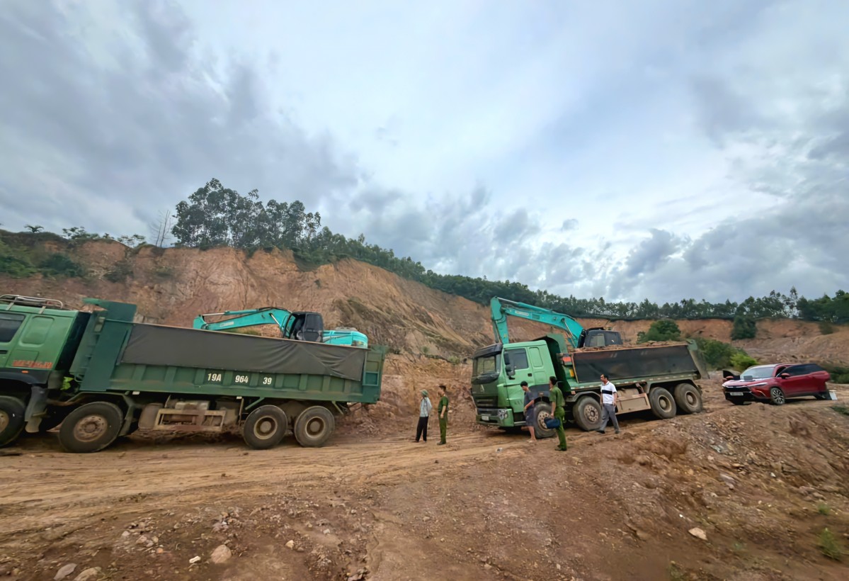 Phú Thọ: Hơn 1,8 tỷ đồng tiền phạt, 2 vụ vi phạm khoáng sản bị khởi tố