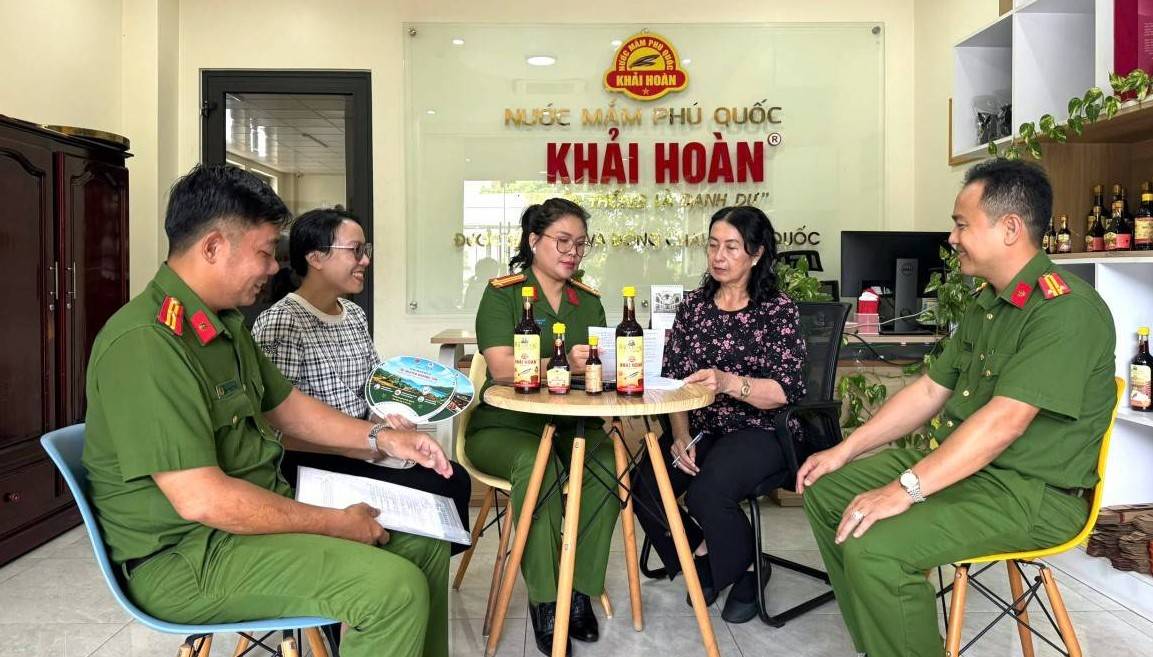 Phú Quốc ra mắt mô hình “Chung tay bảo vệ tài nguyên, môi trường và an toàn thực phẩm”