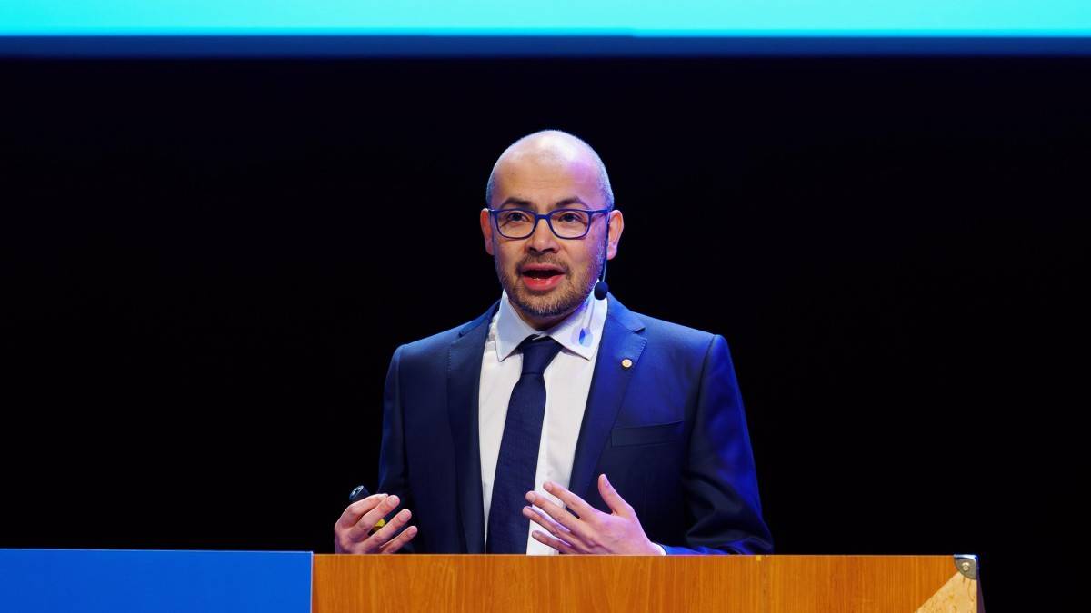Demis Hassabis – đồng sáng lập DeepMind và một trong những nhà khoa học AI nổi bật nhất thế giới.