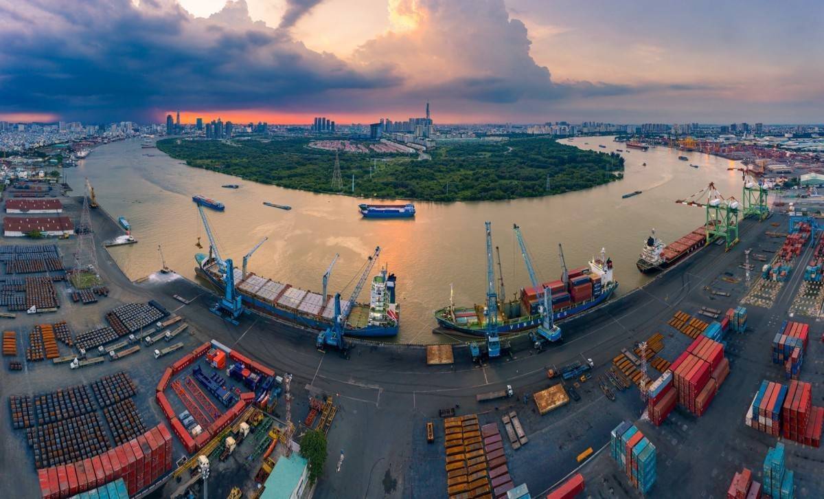 Nhiều doanh nghiệp mất tư cách đại chúng vì thiếu điều kiện