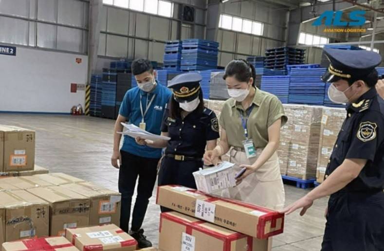 ới doanh nghiệp chế xuất, việc duy trì liên tục các điều kiện kiểm tra, giám sát hải quan không chỉ là yêu cầu để bảo đảm hoạt động thông suốt. Đây còn là một phần của quản trị rủi ro thuế.