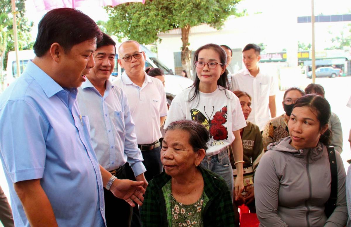 Đắk Lắk: Từng bước lập hồ sơ sức khỏe điện tử cho mỗi người dân