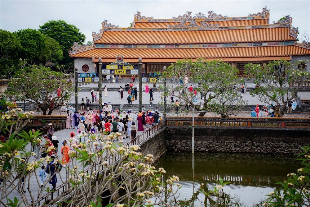 Du lịch chậm ở Huế: Đi ít điểm hơn, ở lâu hơn và tạo nhiều giá trị hơn
