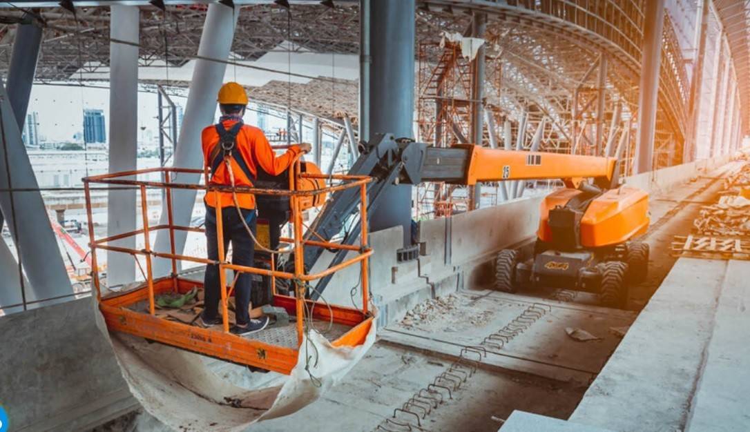 Để đảm bảo an toàn trong lao động, người sử dụng thiết bị nâng hạ cần tuân thủ đầy đủ các nguyên tắc cơ bản và bắt buộc.