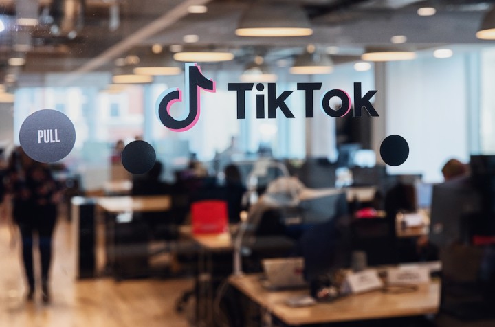 Mỹ chính thức dỡ lệnh cấm TikTok trên thiết bị chính phủ