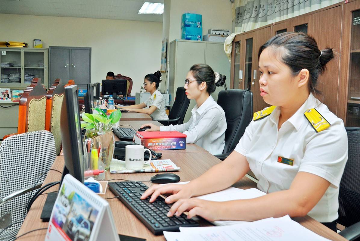 Lãnh đạo Chi cục Thuế doanh nghiệp lớn khẳng định, cơ quan Thuế luôn coi các ý kiến phản ánh, đề xuất và kiến nghị của doanh nghiệp là nguồn thông tin quan trọng để tiếp tục hoàn thiện cơ chế quản lý và nâng cao chất lượng phục vụ người nộp thuế.