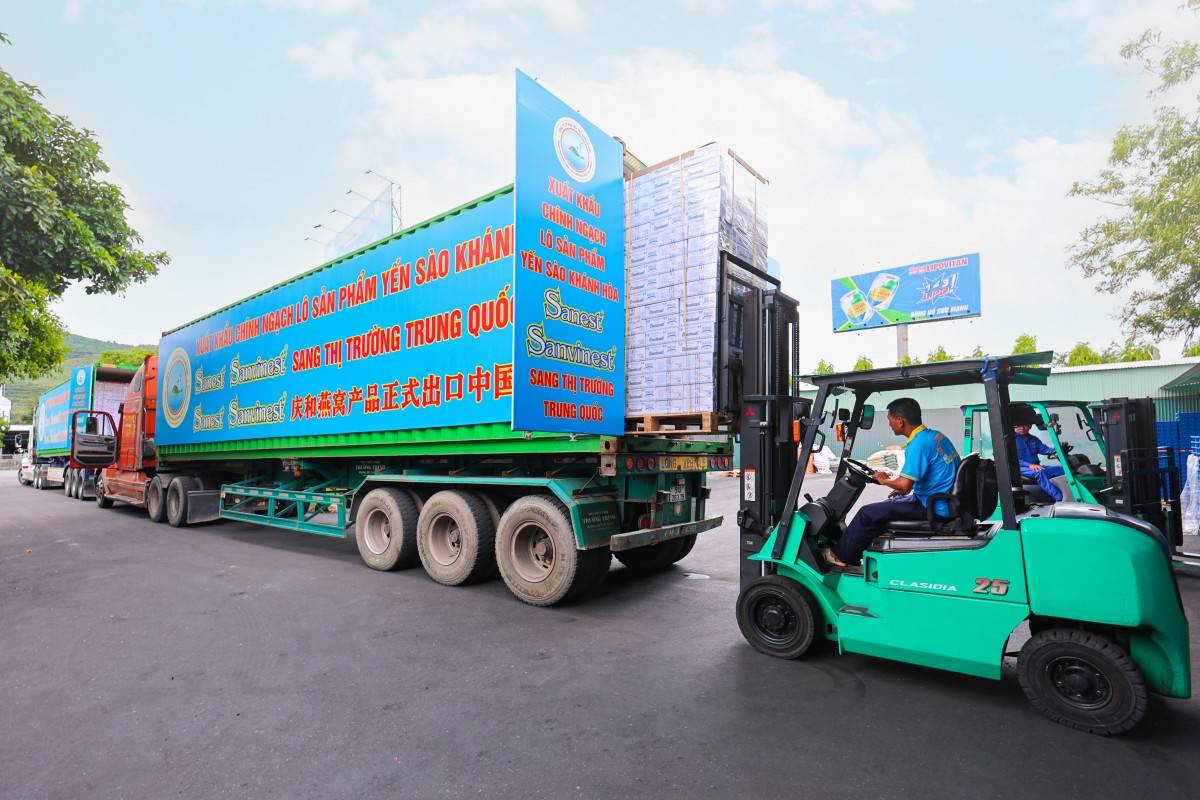 Sanvinest Khánh Hòa xuất khẩu hai container hơn 100.000 USD chính ngạch sang Trung Quốc