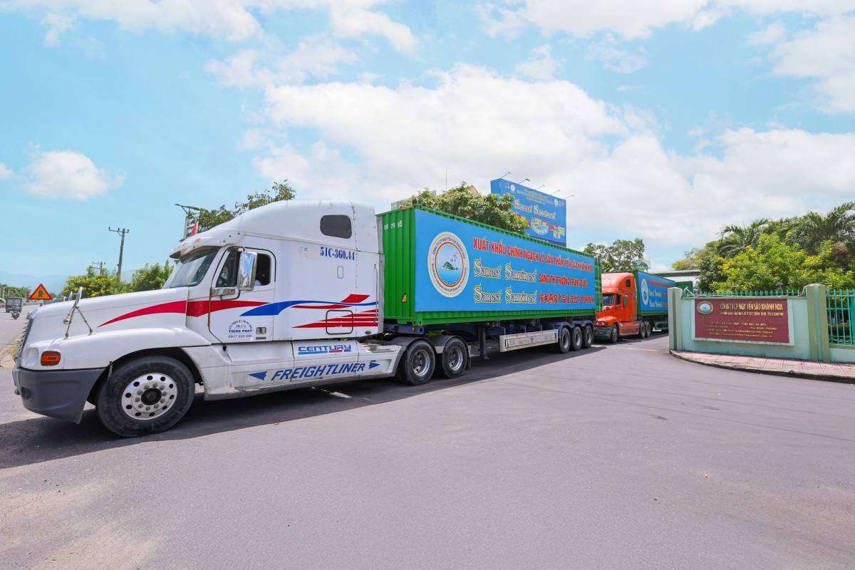 Sanvinest Khánh Hòa xuất khẩu hai container hơn 100.000 USD chính ngạch sang Trung Quốc