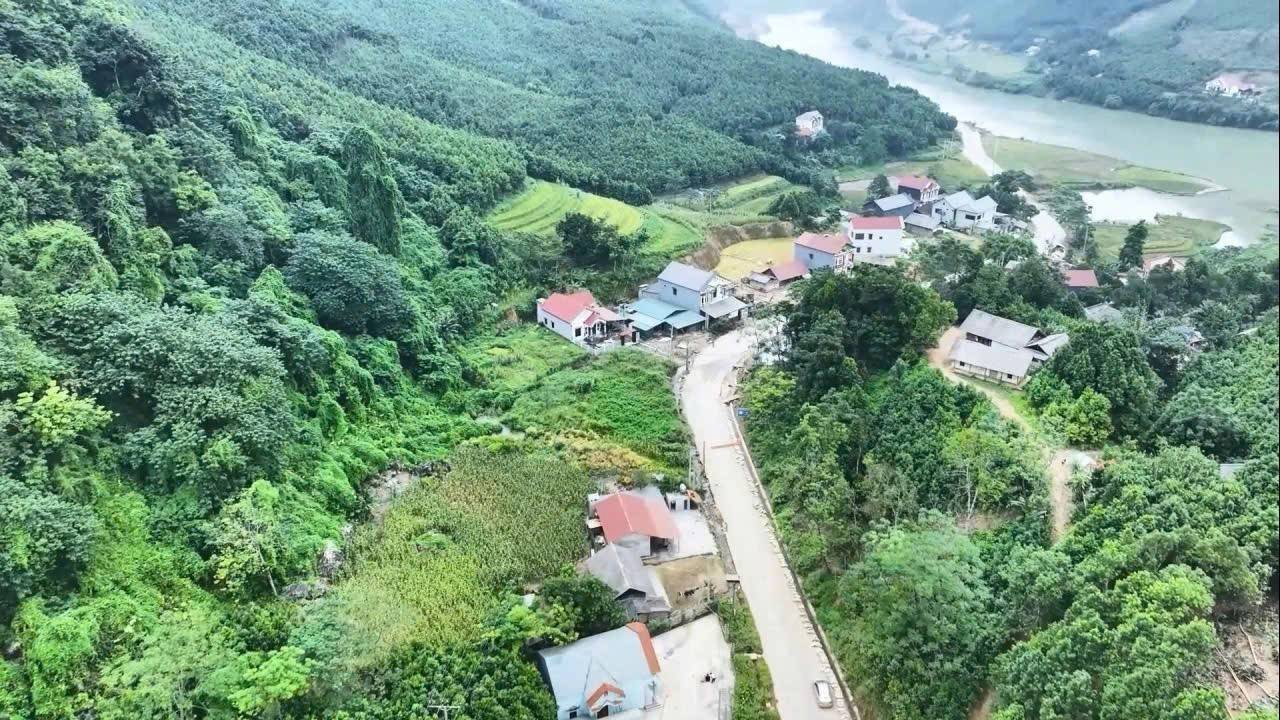 Những con đường, cây cầu làm nên diện mạo mới trên miền đất Mỏ Vàng gian khó