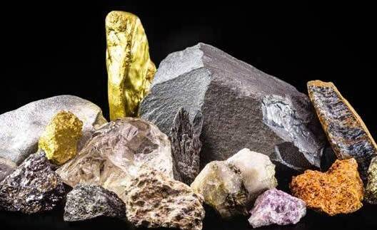 Kim loại quý khởi sắc, bạc đối mặt vùng kháng cự mạnh
