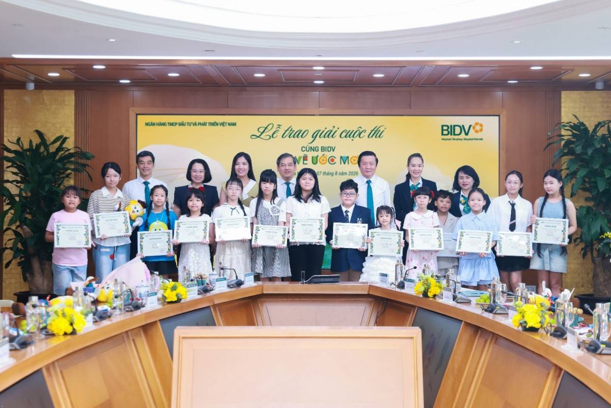 Vẽ ước mơ, 21 họa sỹ nhí được BIDV vinh danh