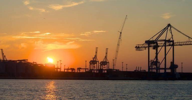 Ukraine đề xuất ngừng tấn công mục tiêu dân sự ở Biển Đen