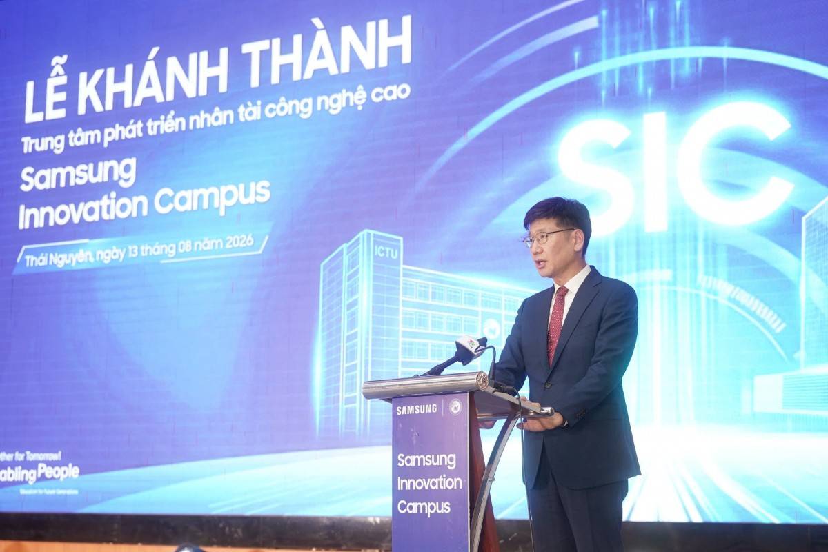 Samsung mở trung tâm đào tạo AI, bán dẫn gần 1.000 m² tại Thái Nguyên