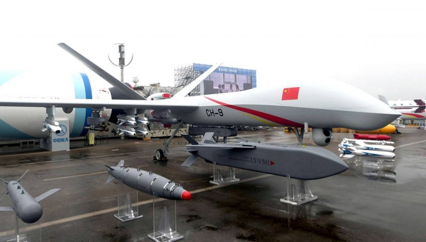 Ông Trump áp thuế mạnh với UAV, gia tăng sức ép lên Trung Quốc
