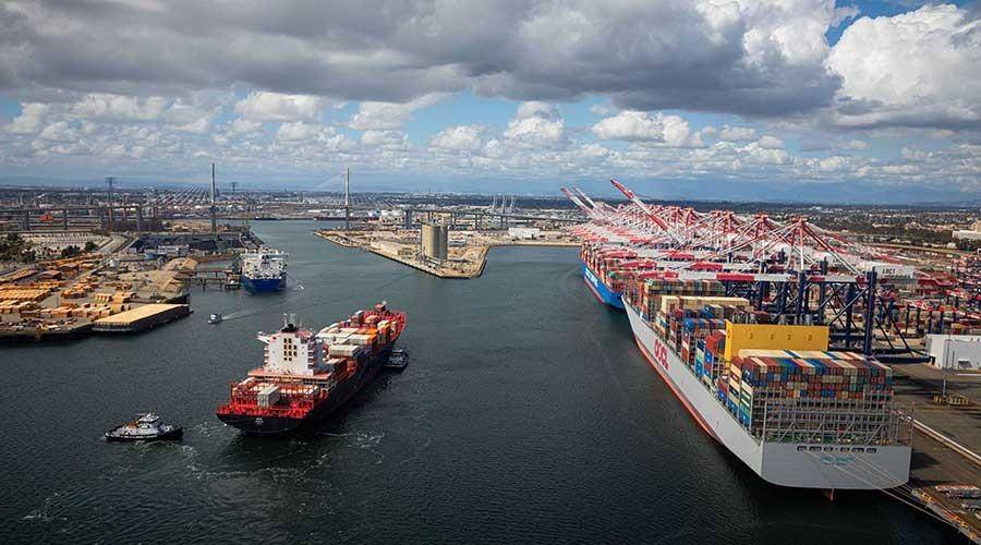 Cảng Long Beach – một trong những cửa ngõ thương mại quan trọng của Mỹ và nơi Ryan Petersen từng trực tiếp khảo sát điểm nghẽn chuỗi cung ứng.